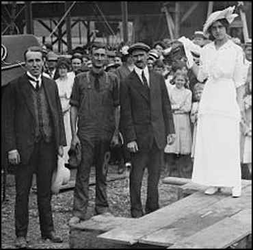 Porte - Hallet - Curtiss - Masson